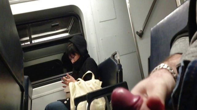 XXX بدون ثبت نام سبزه به آرامی فرو فیلمهای سوپر ایرانی می ریزد و رابطه جنسی دارد