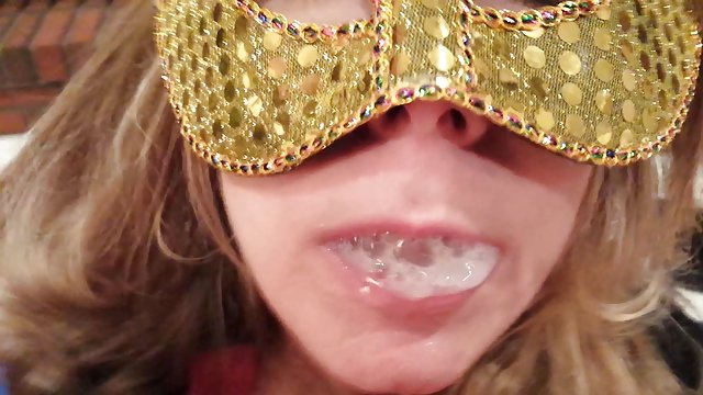 XXX بدون ثبت نام دختران در لباس تنگ دانلود فیلم sex ایرانی در حال بازی با هستند